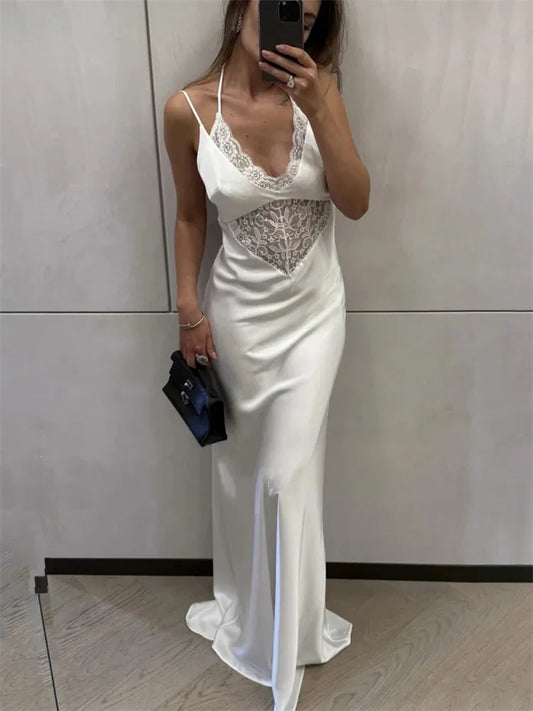 The Elowen Lace Maxi Dress